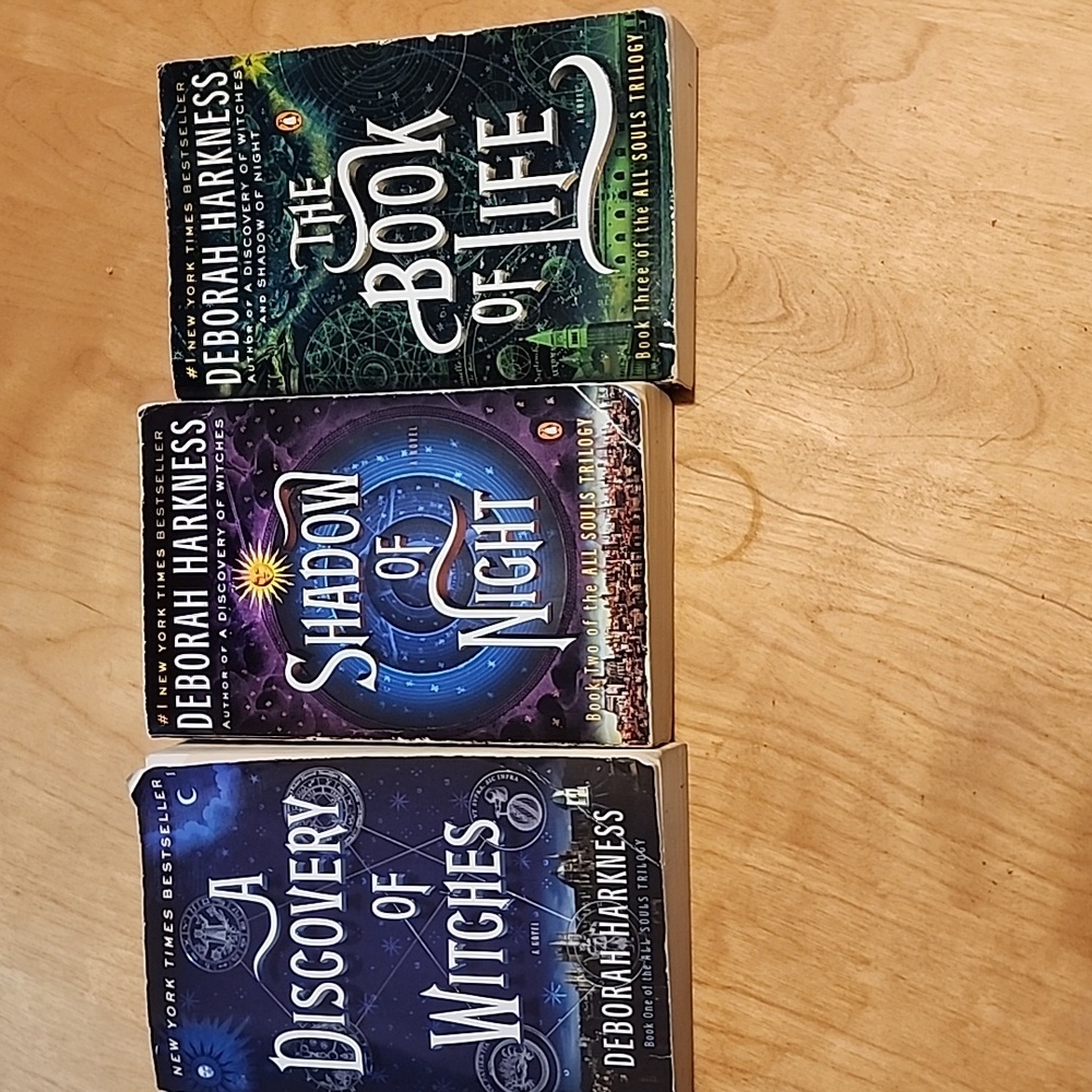 A Discovery Of Witches Book set